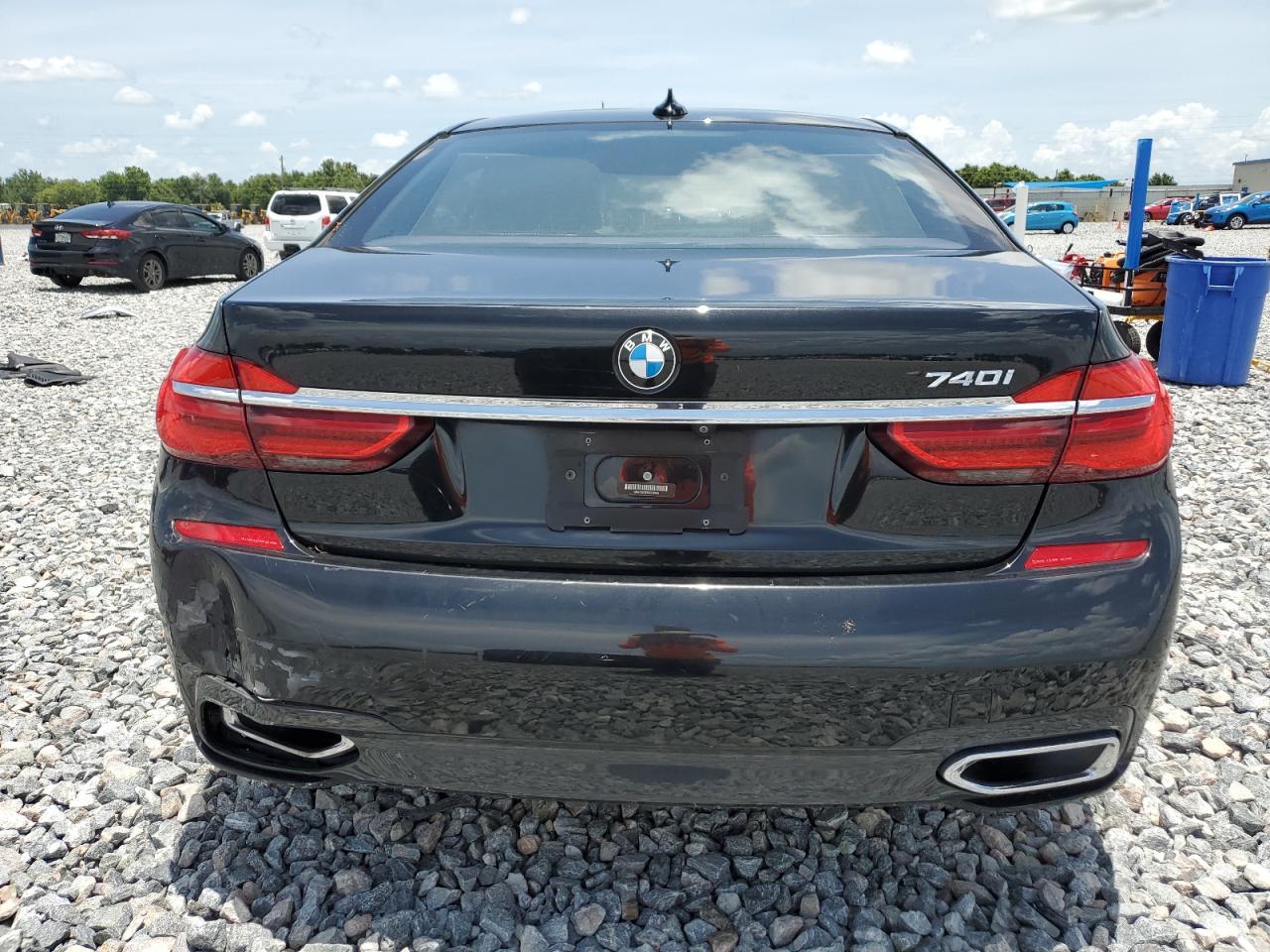 2019 BMW 740 I - zdjęcie 6