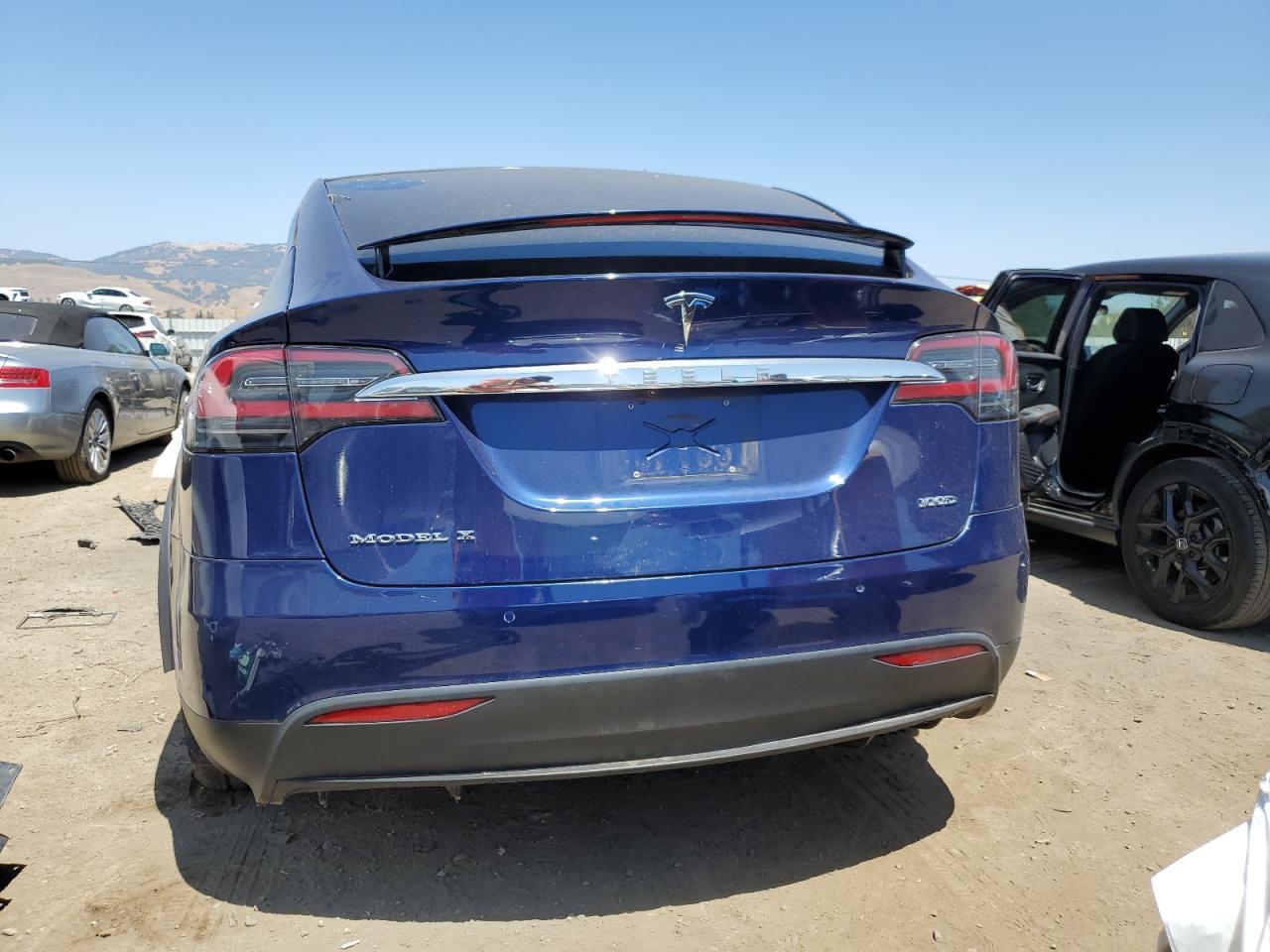 2018 Tesla Model X - zdjęcie 6