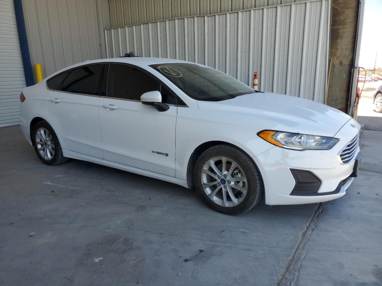 2019 Ford Fusion Se - zdjęcie 4