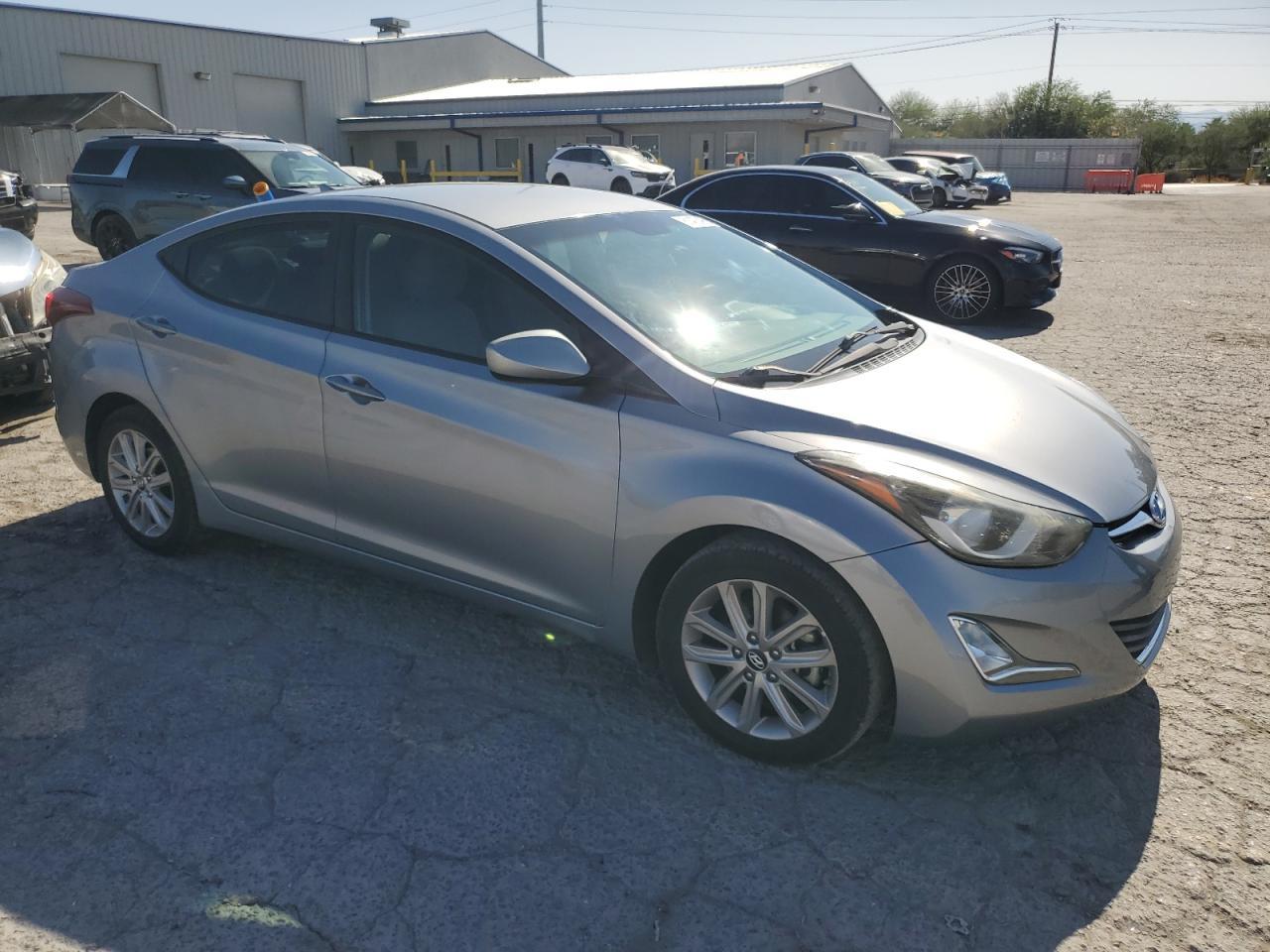 2015 Hyundai Elantra Se - zdjęcie 4