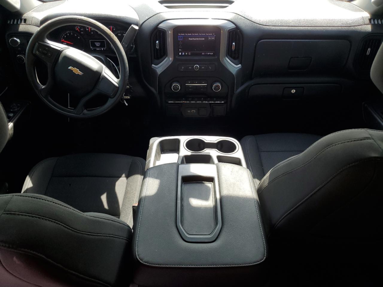 2022 Chevrolet Silverado Ltd C1500 Custom - zdjęcie 8