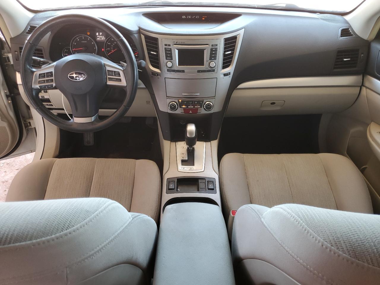 2014 Subaru Outback 2.5I Premium - zdjęcie 8