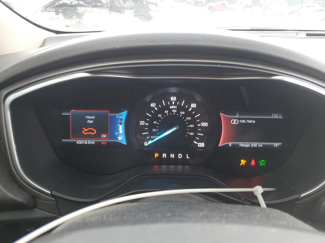 2019 Ford Fusion Se - zdjęcie 9