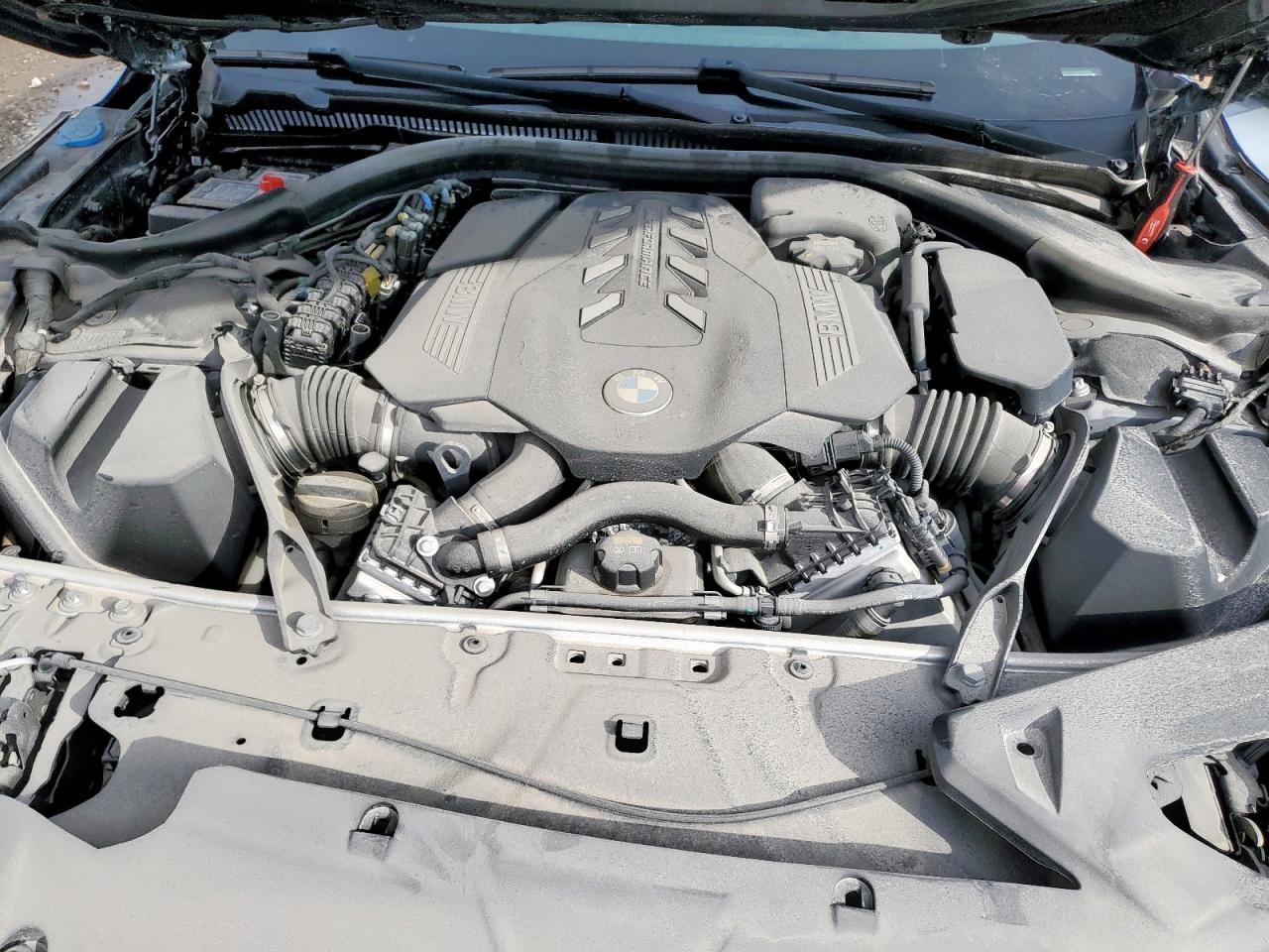 2022 BMW M850Xi - zdjęcie 11