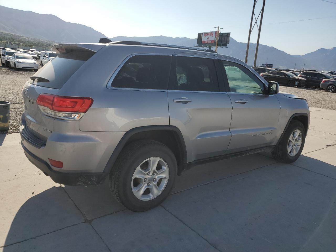 2016 Jeep Grand Cherokee Laredo - zdjęcie 3