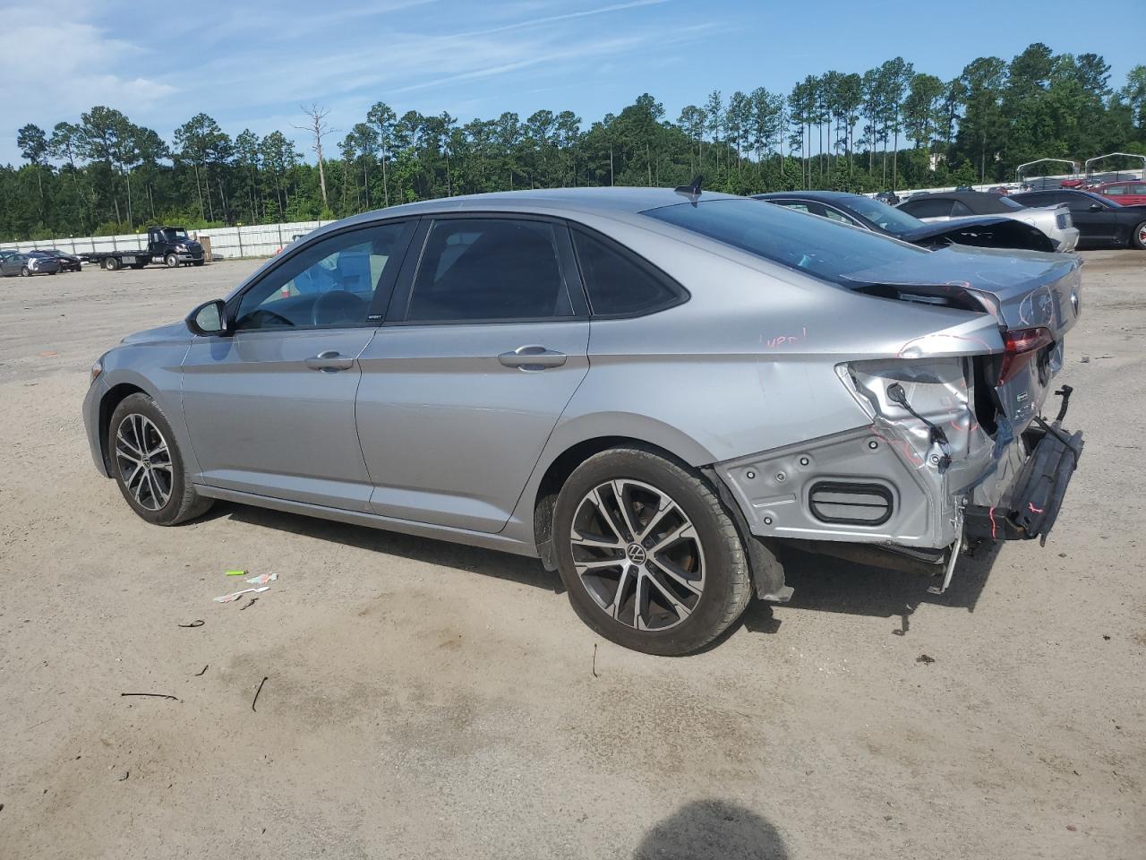 2023 Volkswagen Jetta Sport - zdjęcie 2