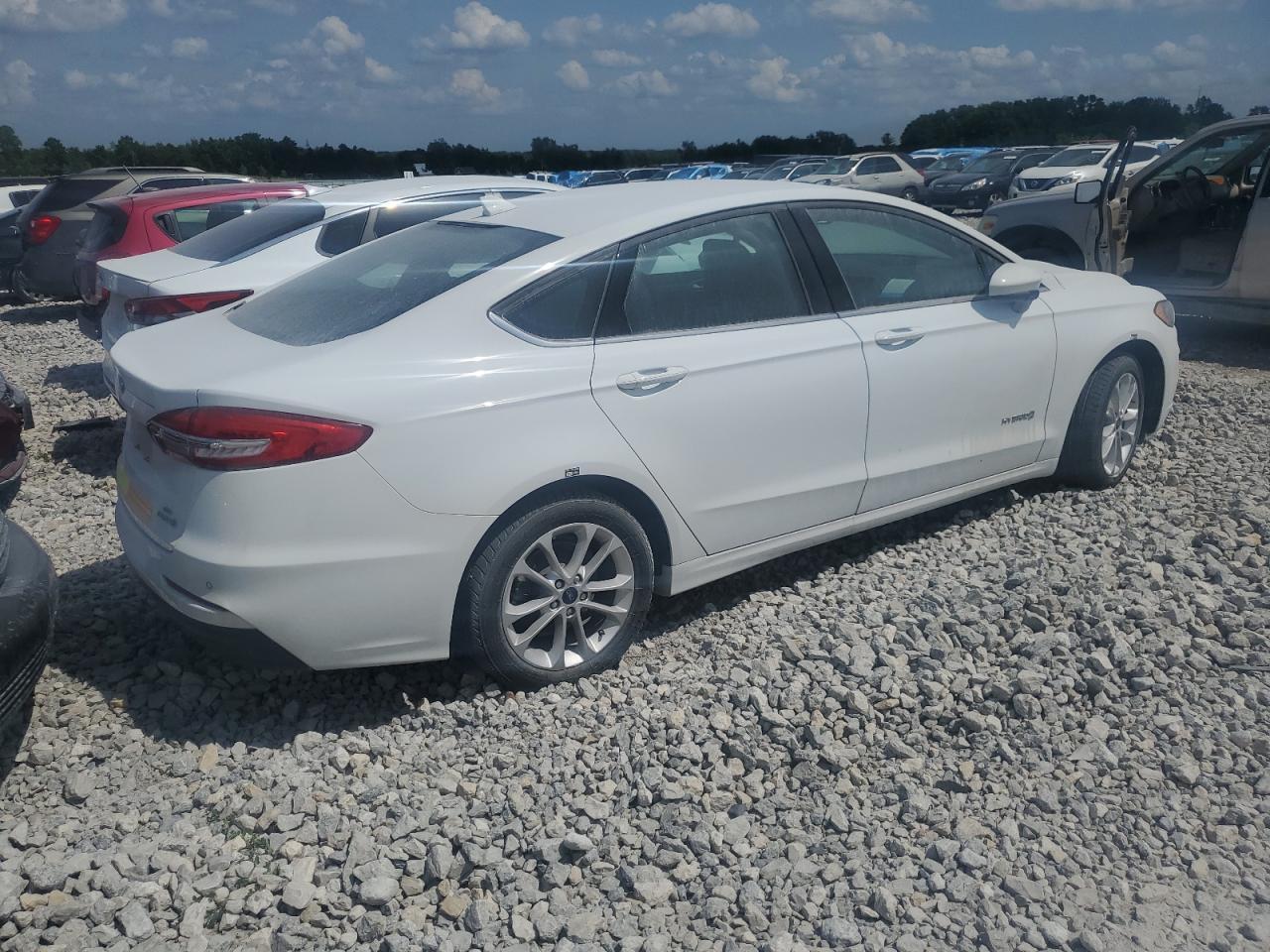2019 Ford Fusion Se - zdjęcie 3