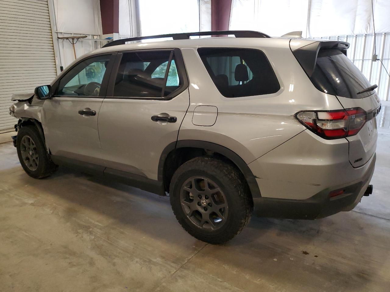 2025 Honda Pilot Trailsport - zdjęcie 2