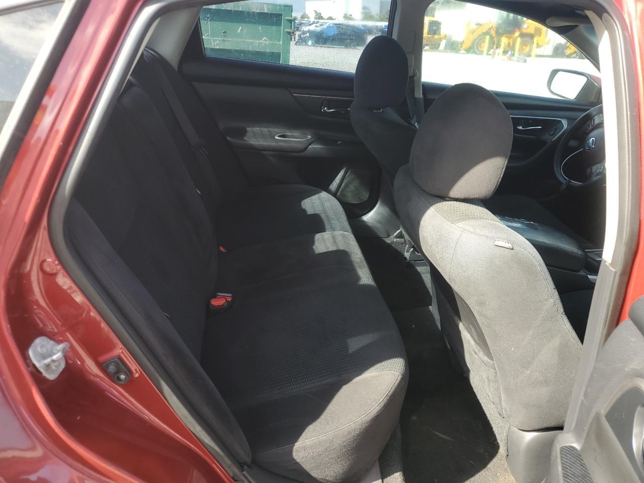 2015 Nissan Altima 2.5 S - zdjęcie 10