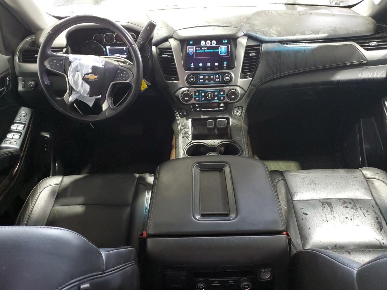 2015 Chevrolet Suburban K1500 Lt - zdjęcie 8