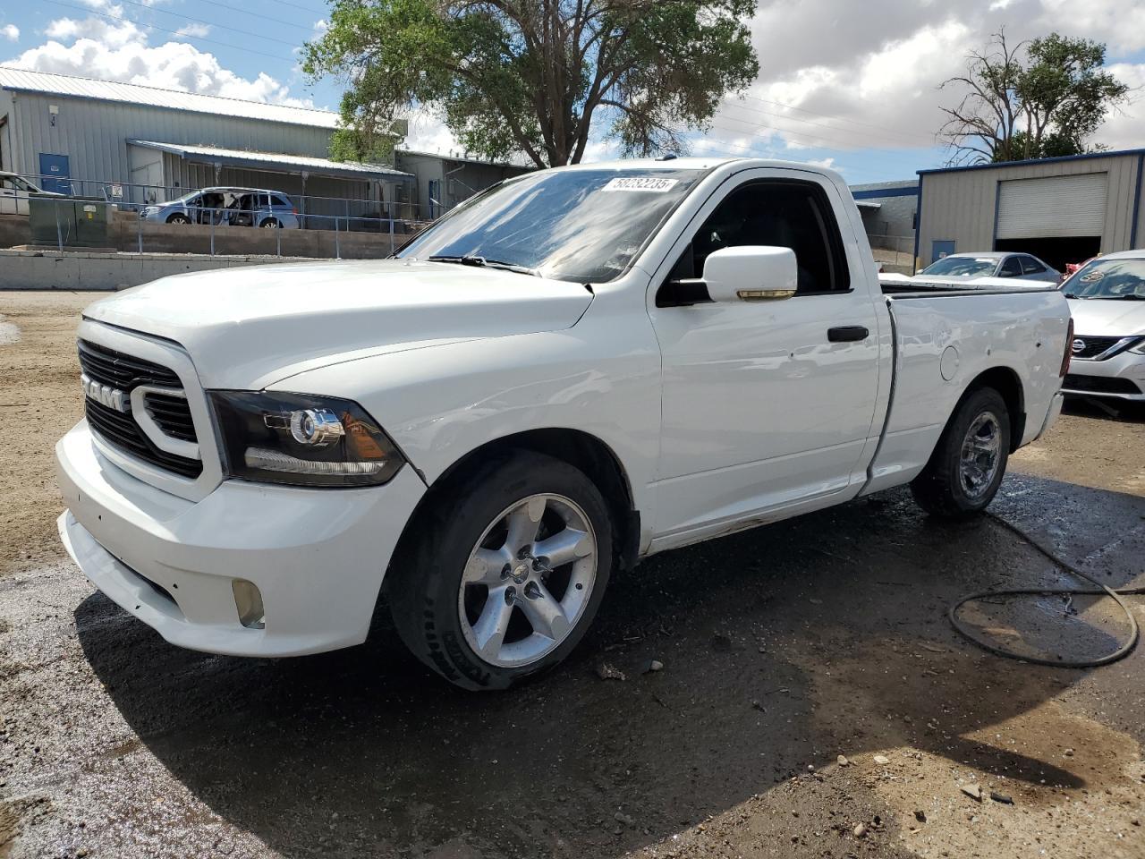 2019 Ram 1500 Classic Tradesman - zdjęcie główne