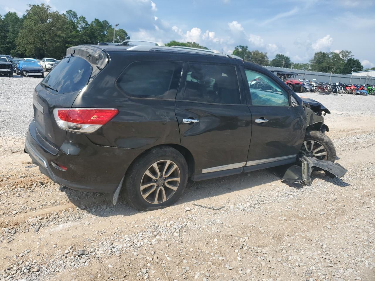 2015 Nissan Pathfinder S - zdjęcie 3