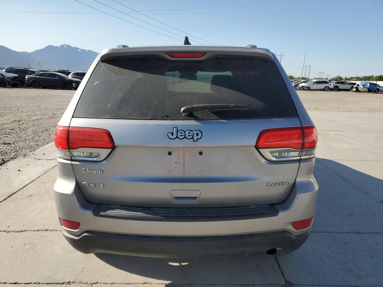 2016 Jeep Grand Cherokee Laredo - zdjęcie 6