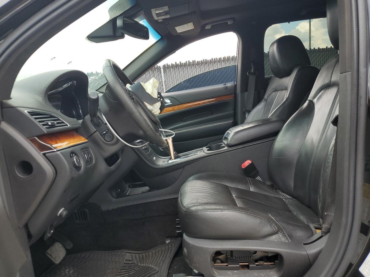 2015 Lincoln Mkt - zdjęcie 7