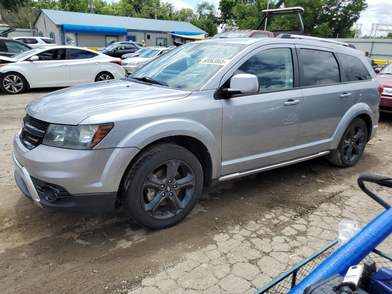 2019 Dodge Journey Crossroad - zdjęcie główne