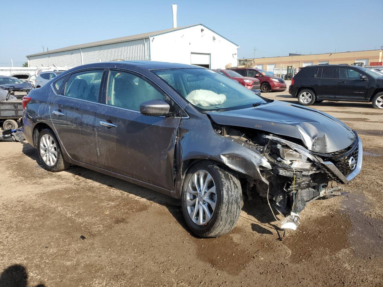 2019 Nissan Sentra S - zdjęcie 4