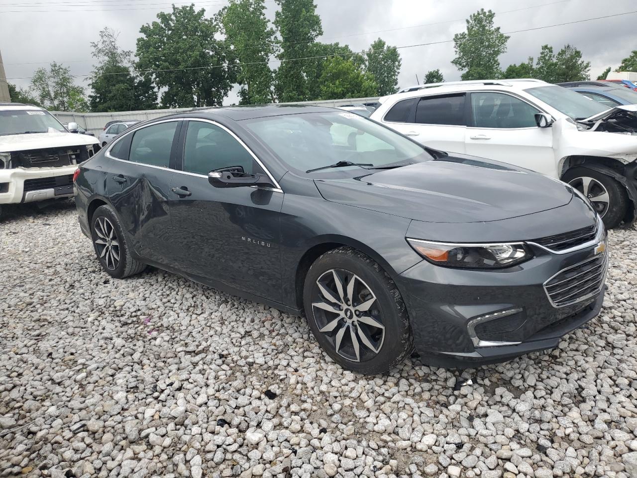 2017 Chevrolet Malibu Lt - zdjęcie 4