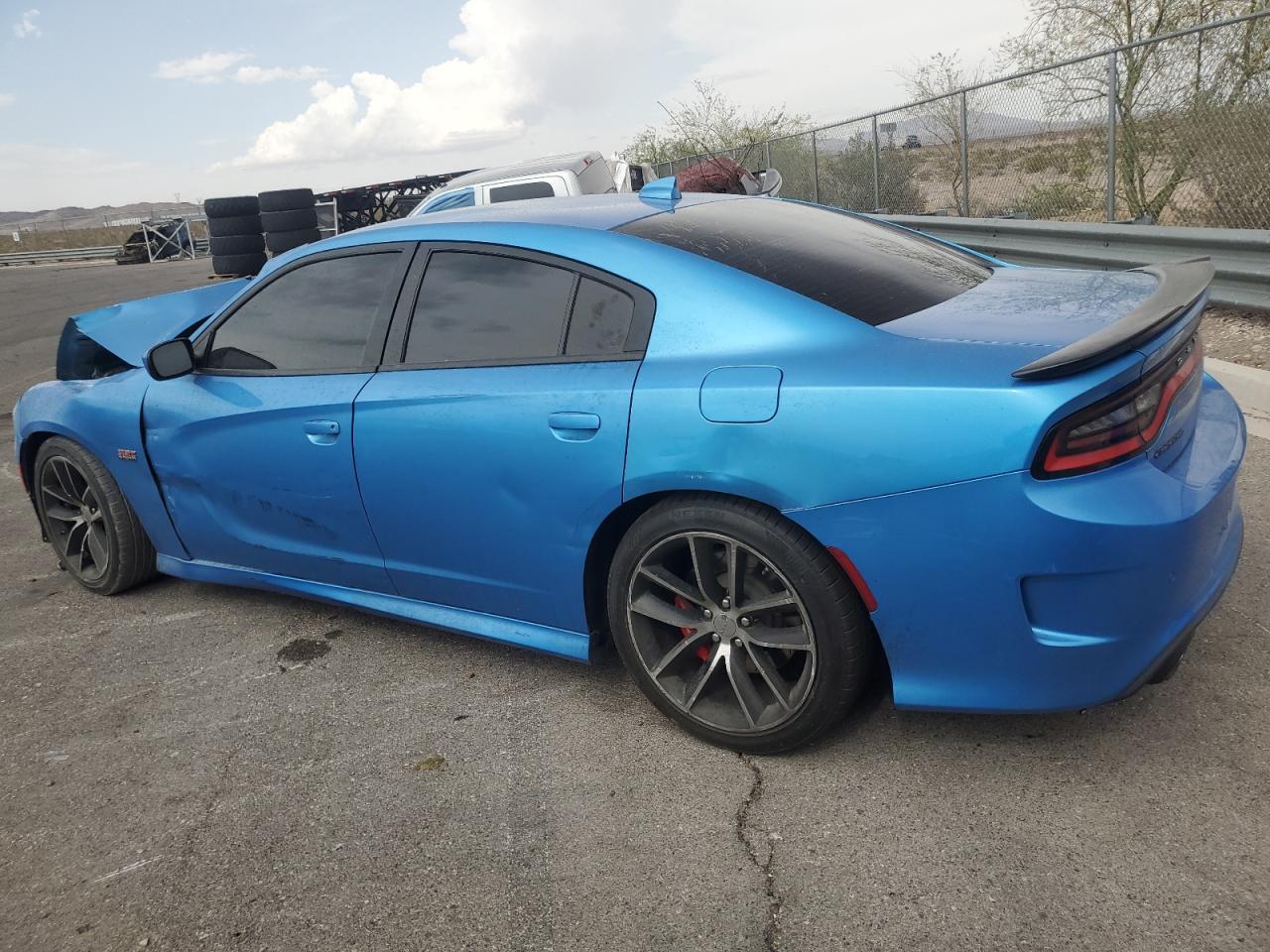 2015 Dodge Charger - zdjęcie 2