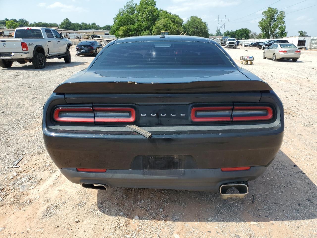 2017 Dodge Challenger Sxt - zdjęcie 6