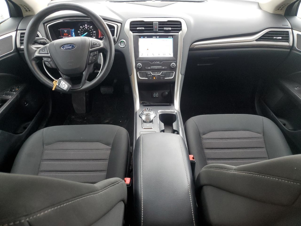 2019 Ford Fusion Se - zdjęcie 8