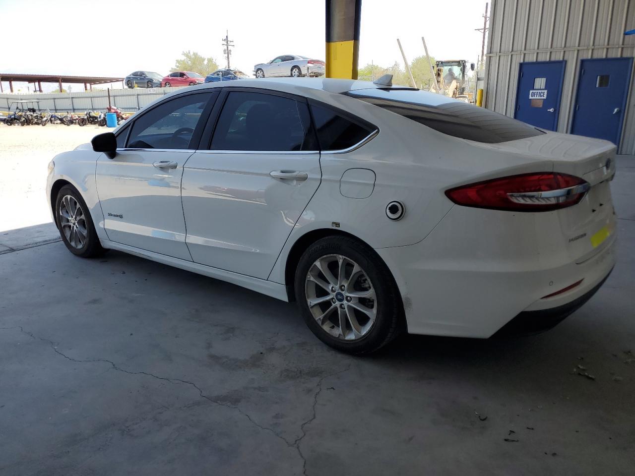 2019 Ford Fusion Se - zdjęcie 2