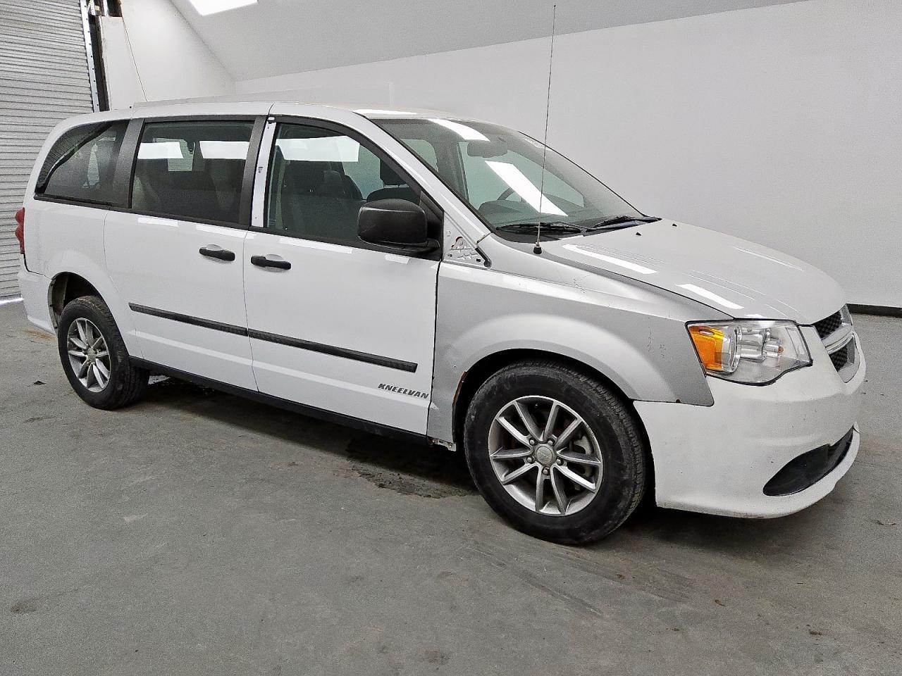 2014 Dodge Grand Caravan Se - zdjęcie 4