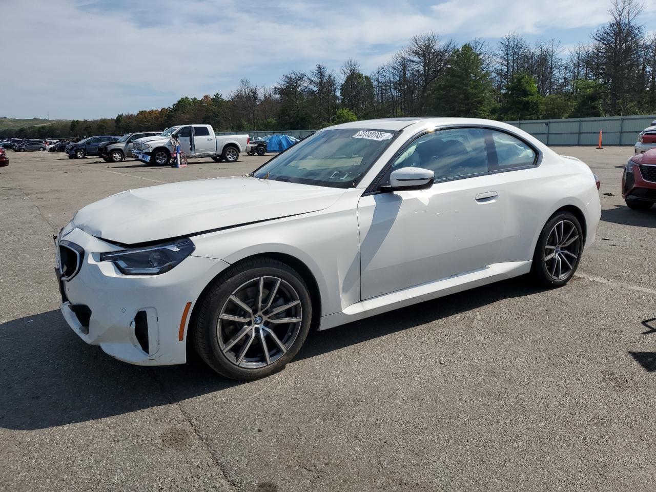 2025 BMW 230Xi - zdjęcie główne