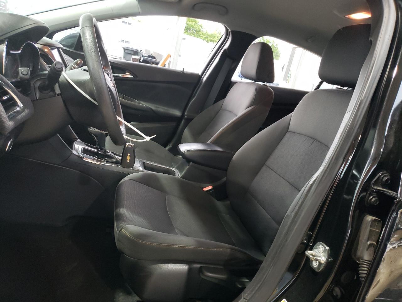 2019 Chevrolet Cruze Ls - zdjęcie 7