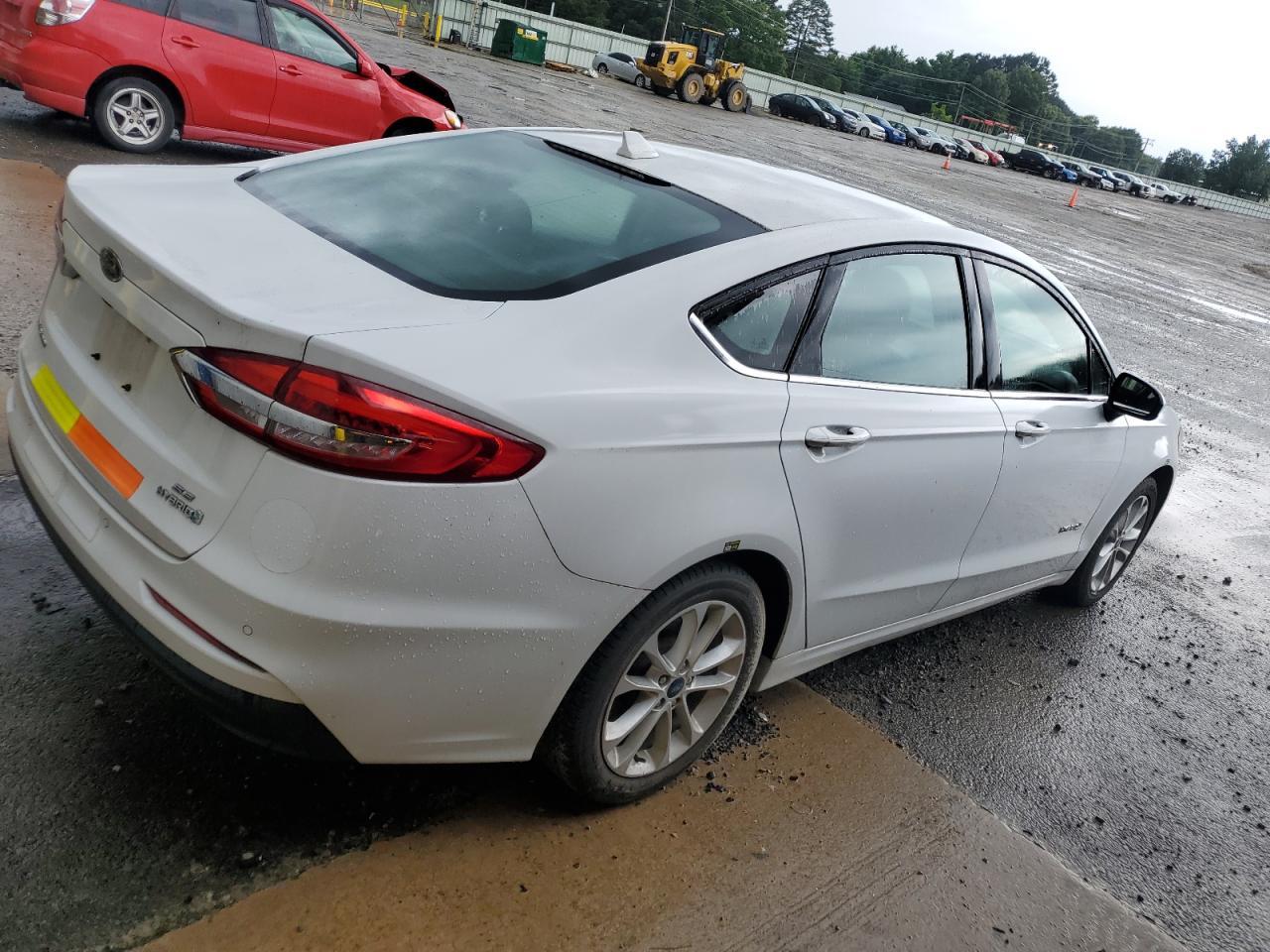 2019 Ford Fusion Se - zdjęcie 3