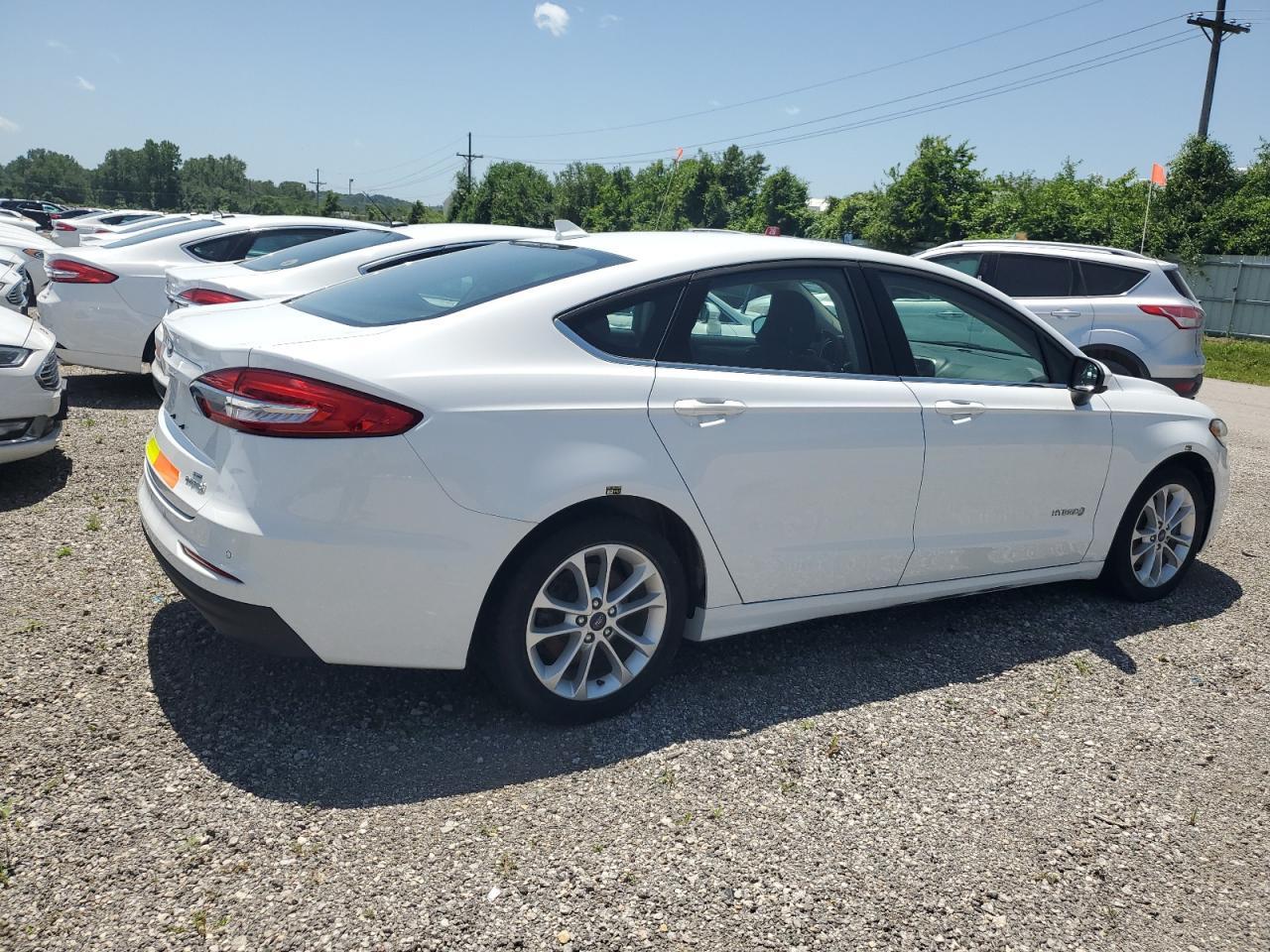 2019 Ford Fusion Se - zdjęcie 3