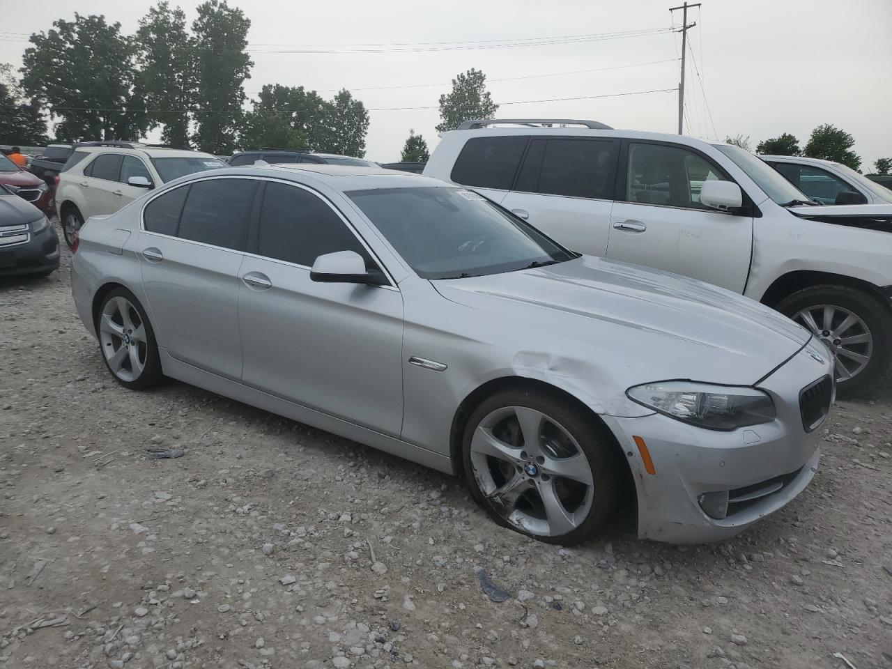 2013 BMW 535 Xi - zdjęcie 4