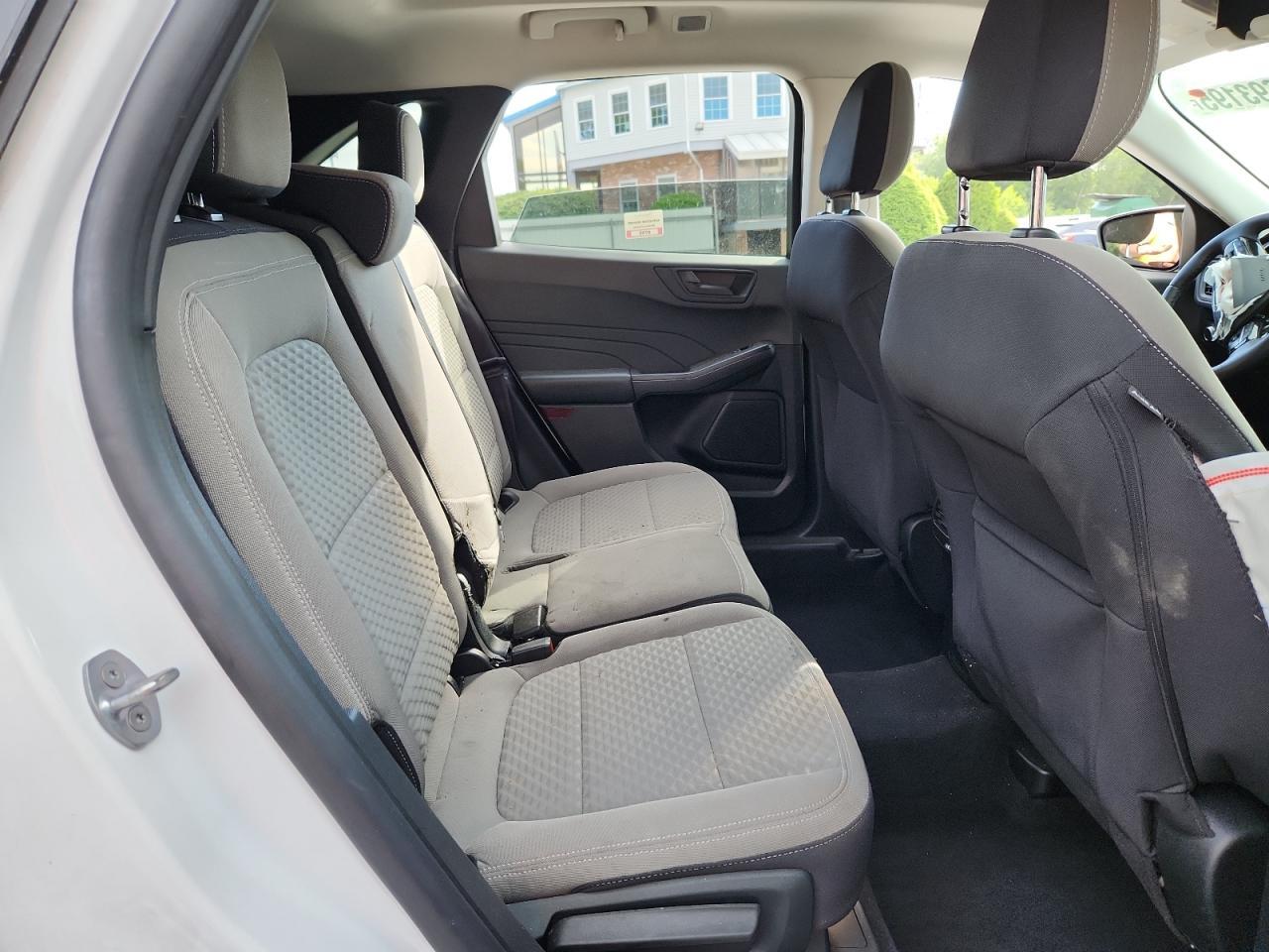 2022 Ford Escape Se - zdjęcie 10