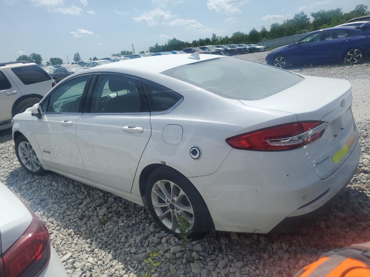 2019 Ford Fusion Se - zdjęcie 2