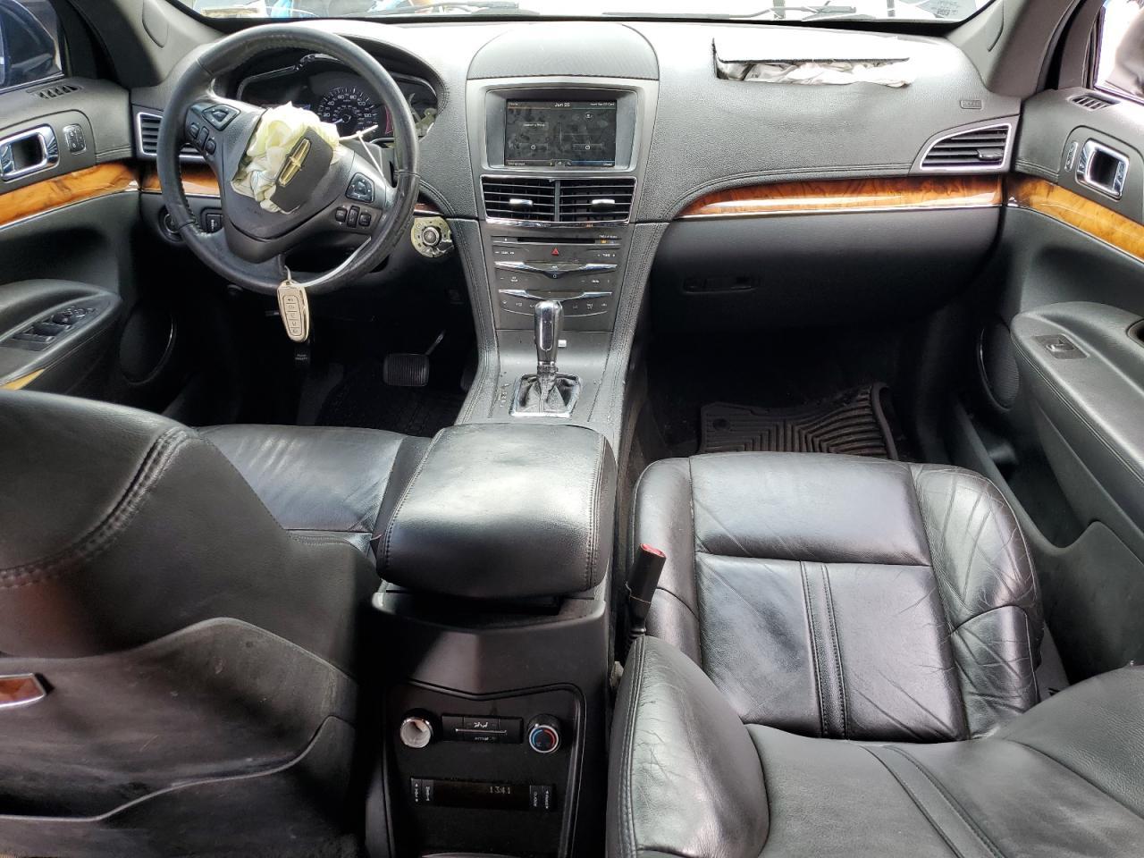 2015 Lincoln Mkt - zdjęcie 8