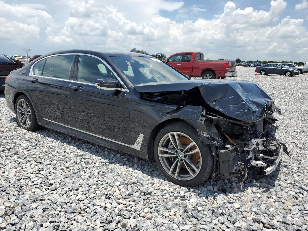 2019 BMW 740 I - zdjęcie 4