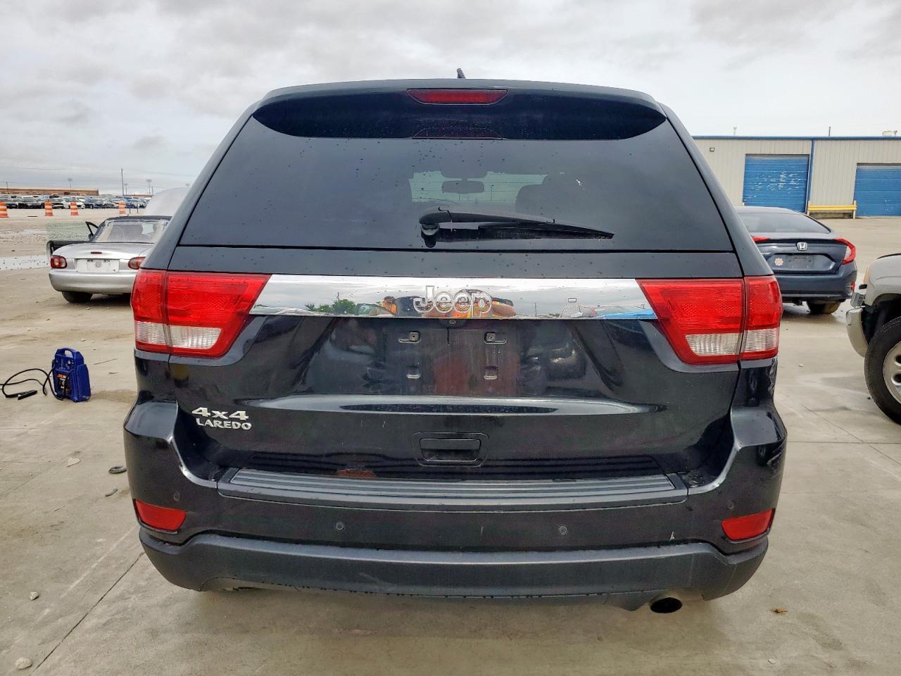 2014 Jeep Grand Cherokee Laredo - zdjęcie 6