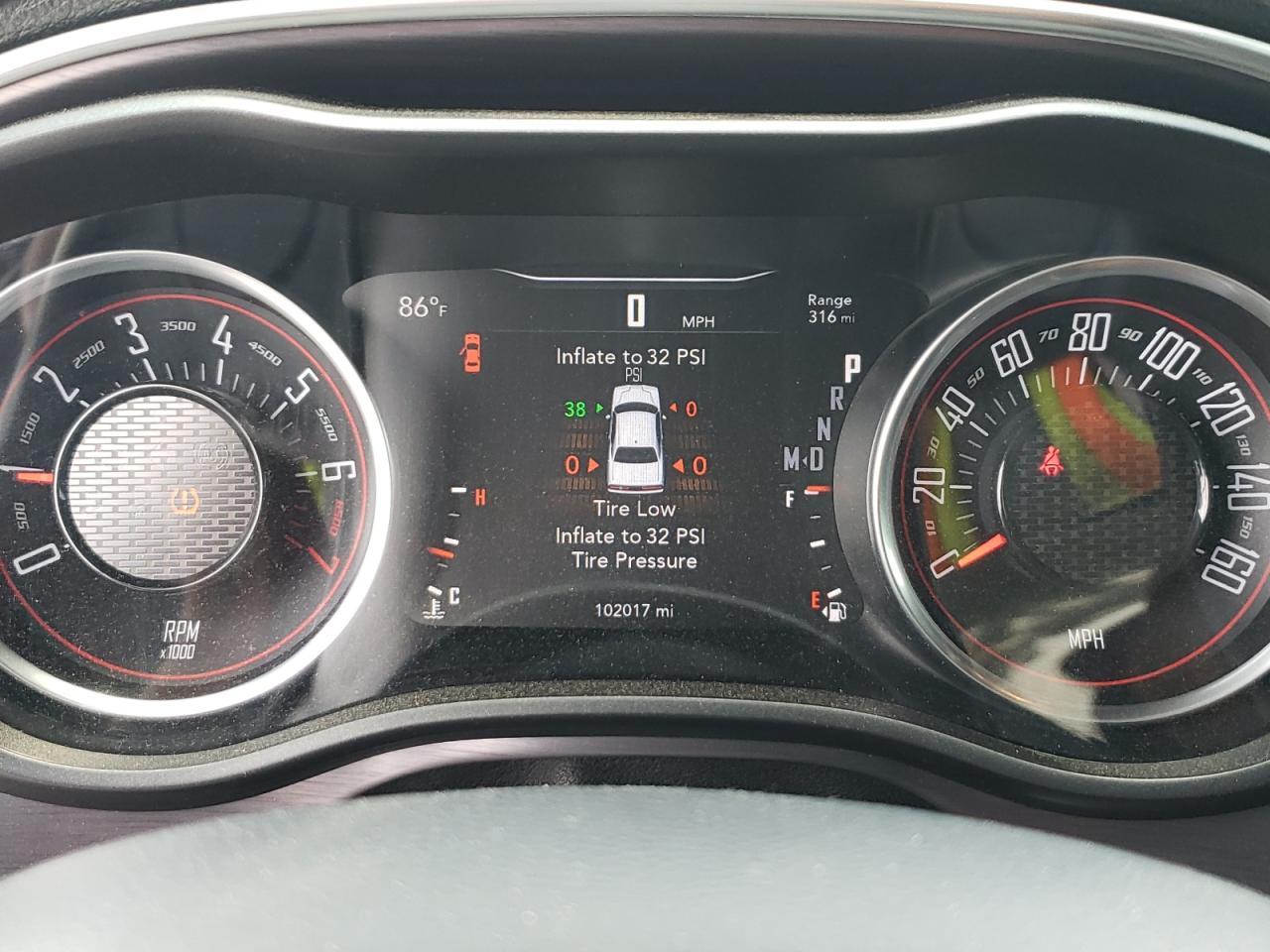 2016 Dodge Challenger Sxt - zdjęcie 9