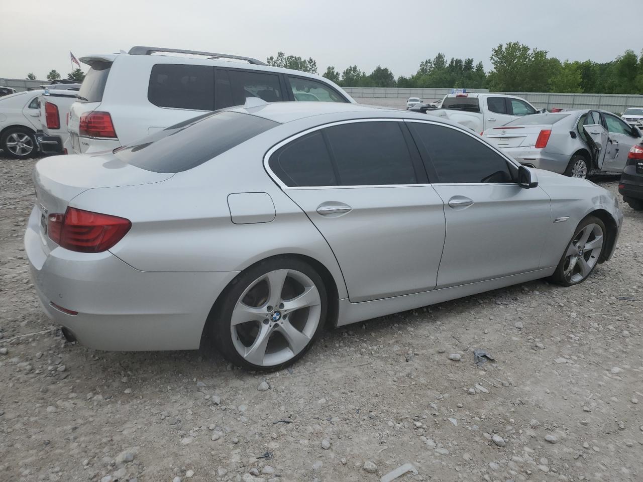 2013 BMW 535 Xi - zdjęcie 3