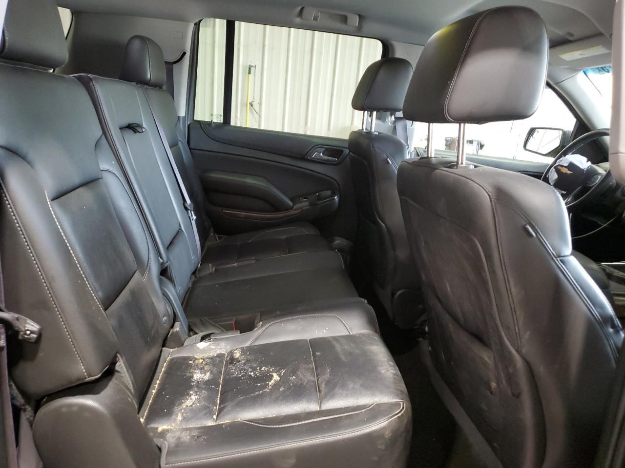 2015 Chevrolet Suburban K1500 Lt - zdjęcie 11