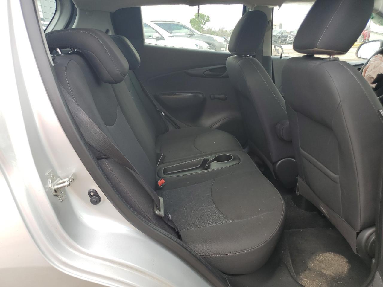 2021 Chevrolet Spark Ls - zdjęcie 10