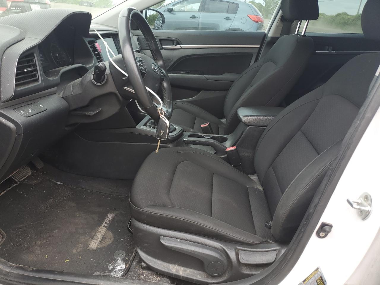 2019 Hyundai Elantra Sel - zdjęcie 7