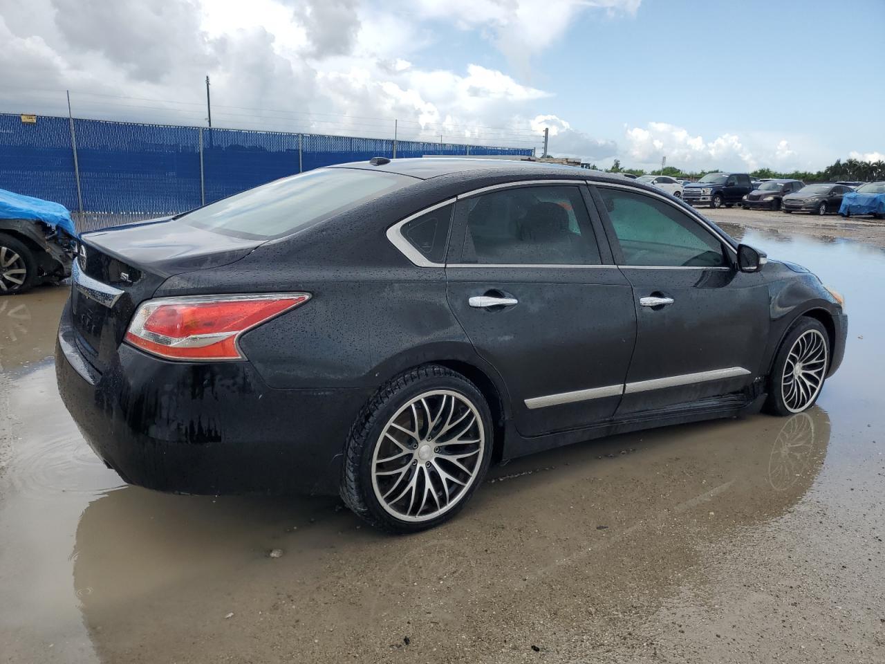 2015 Nissan Altima 2.5 - zdjęcie 3