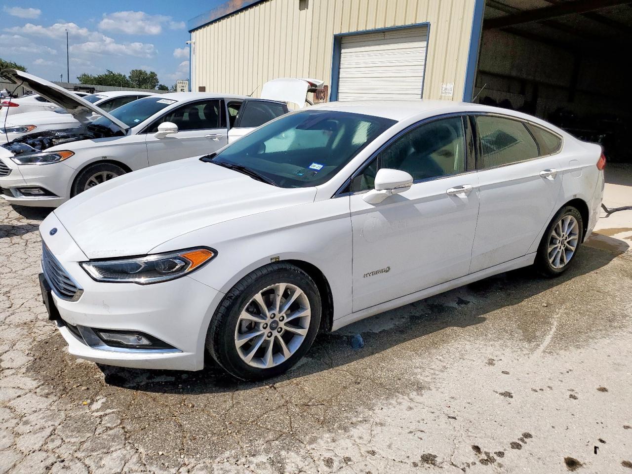 2017 Ford Fusion Se Hybrid - zdjęcie główne