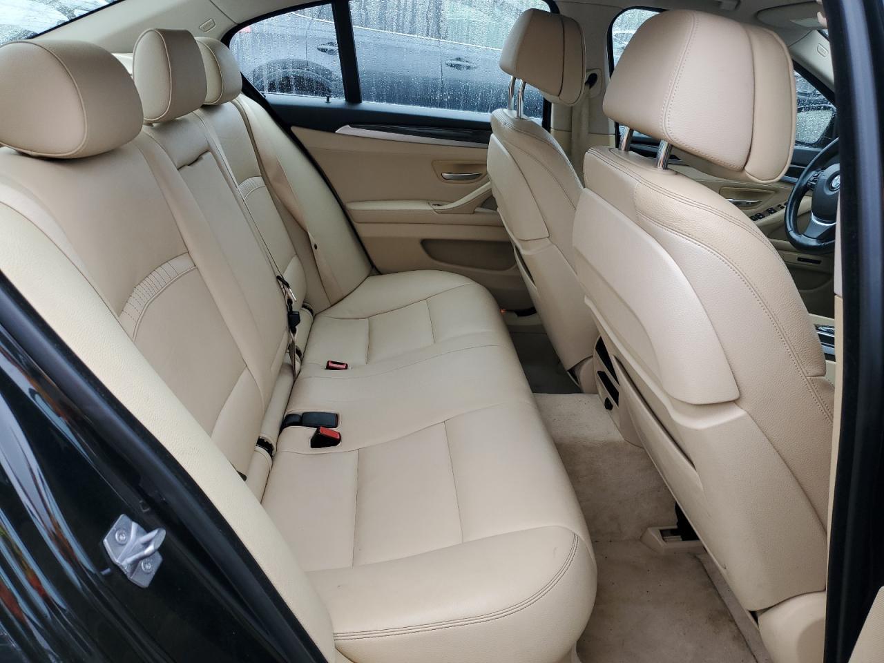 2015 BMW 550 Xi - zdjęcie 10