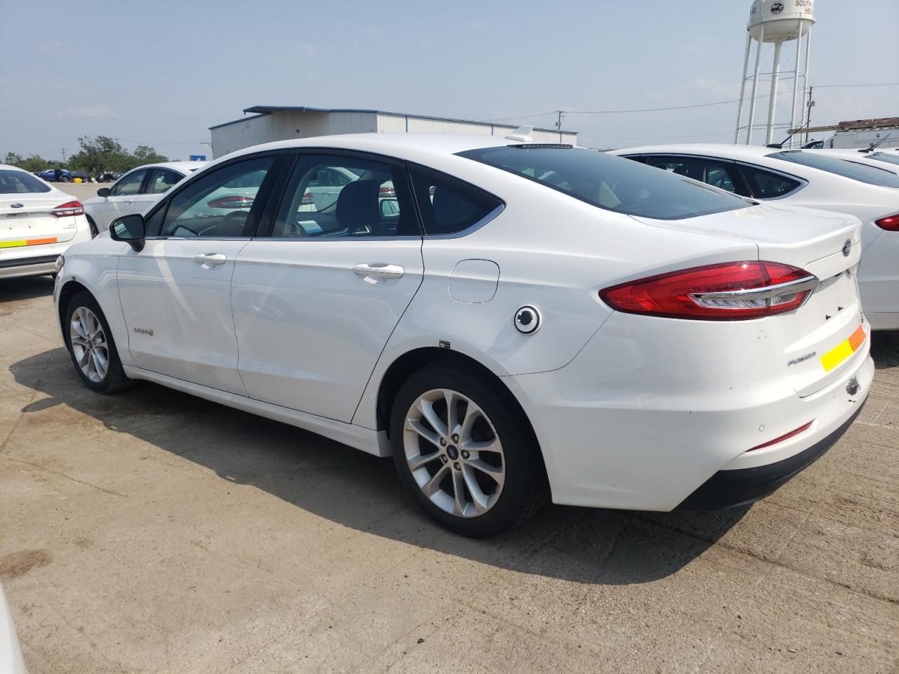 2019 Ford Fusion Se - zdjęcie 2