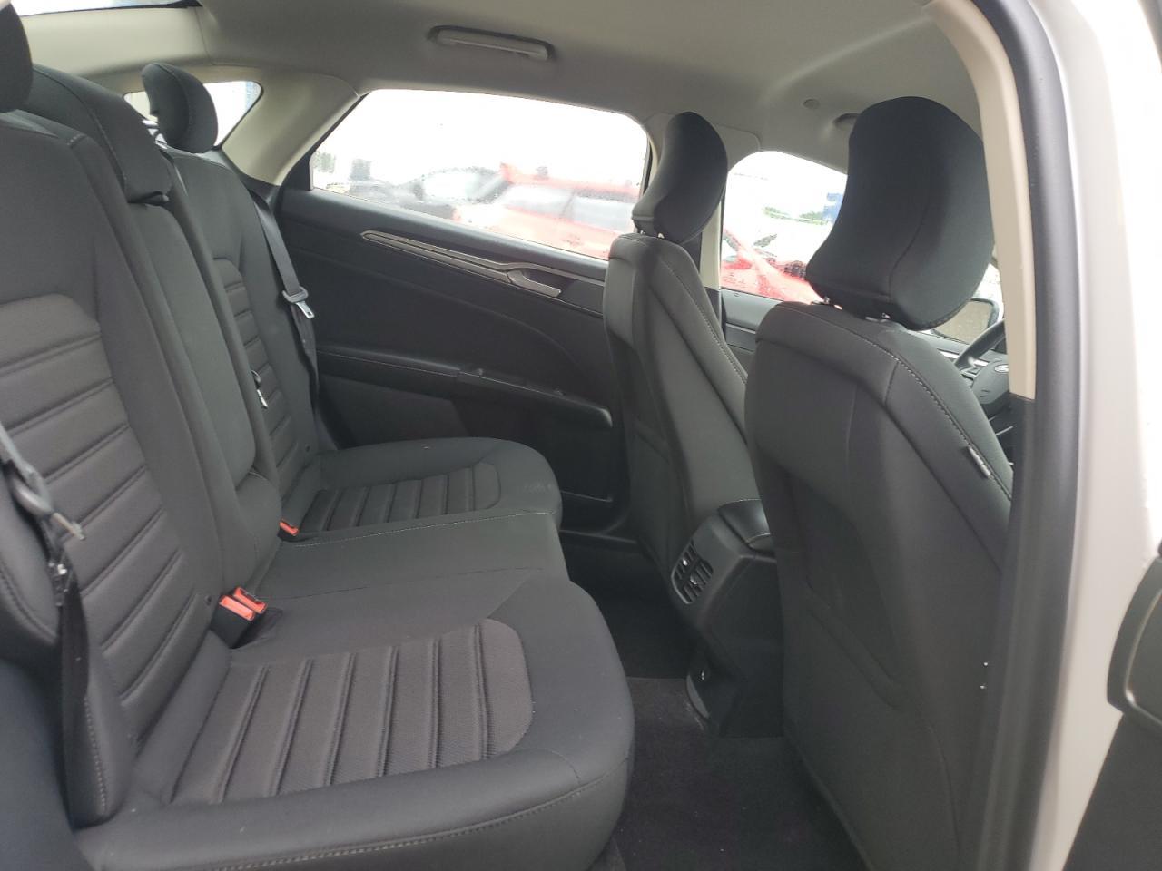 2019 Ford Fusion Se - zdjęcie 10