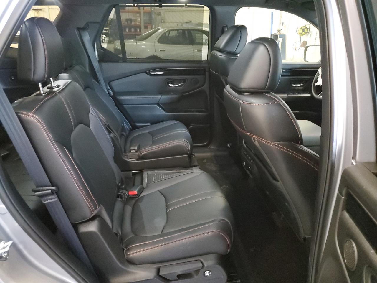 2025 Honda Pilot Trailsport - zdjęcie 11