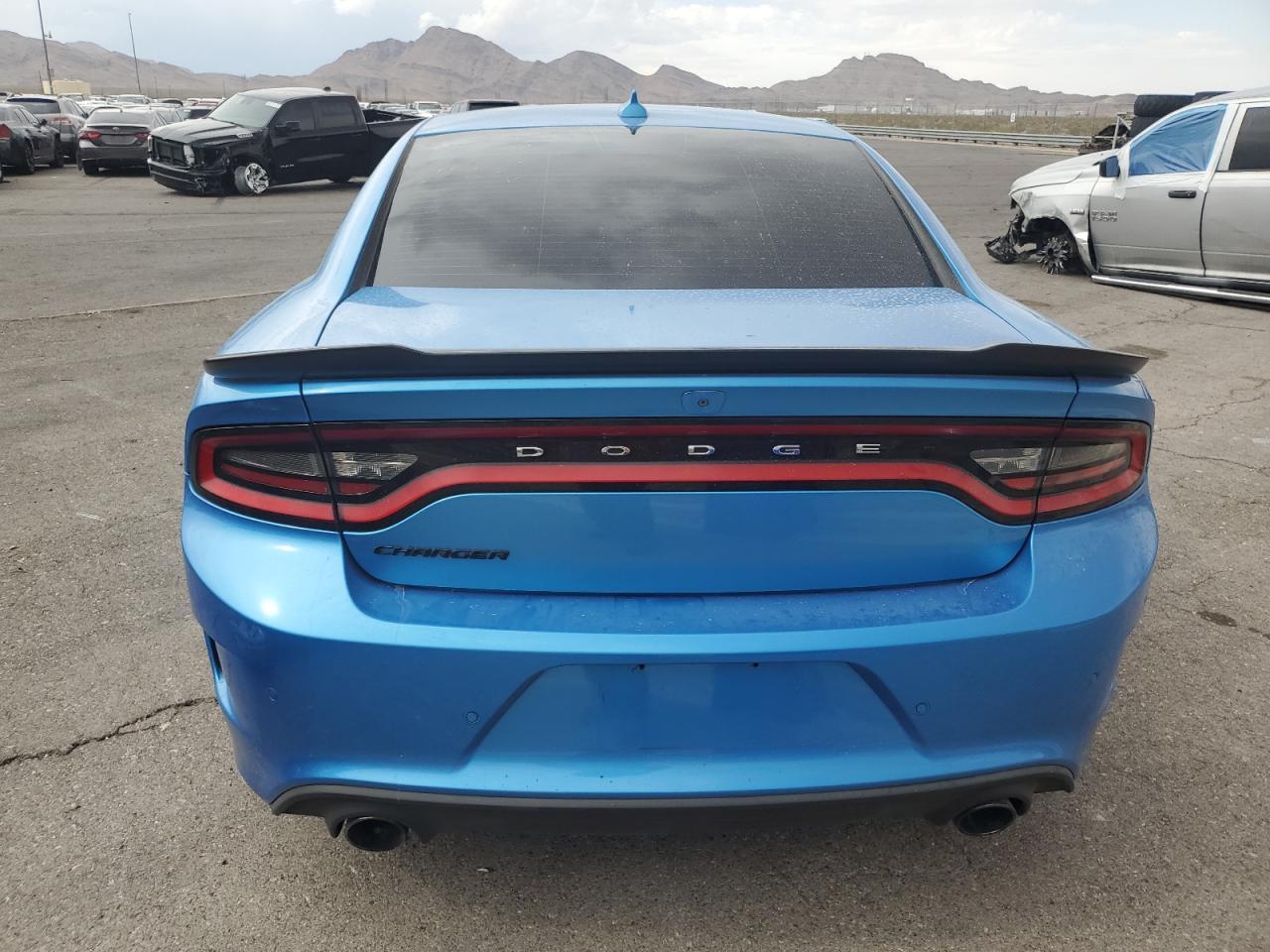 2015 Dodge Charger - zdjęcie 6