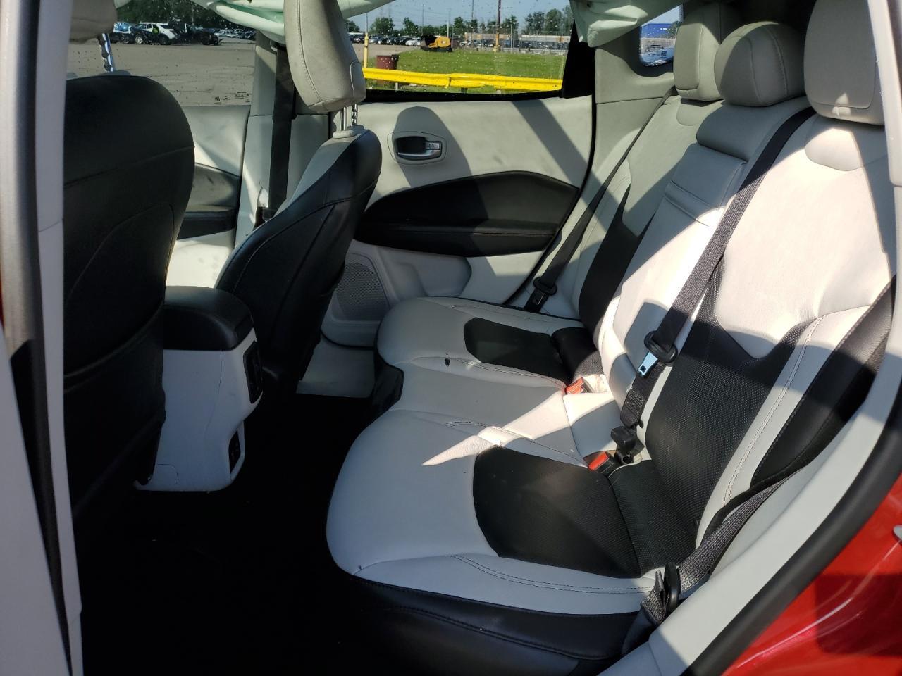 2018 Jeep Compass Limited - zdjęcie 11