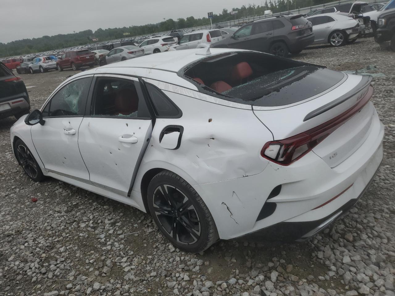 2024 Kia K5 Gt Line - zdjęcie 2
